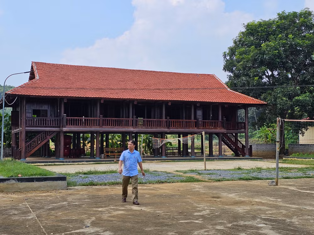Nhà sàn văn hóa làng Lập Thắng ở xã Thạch Lập, huyện Ngọc Lặc.