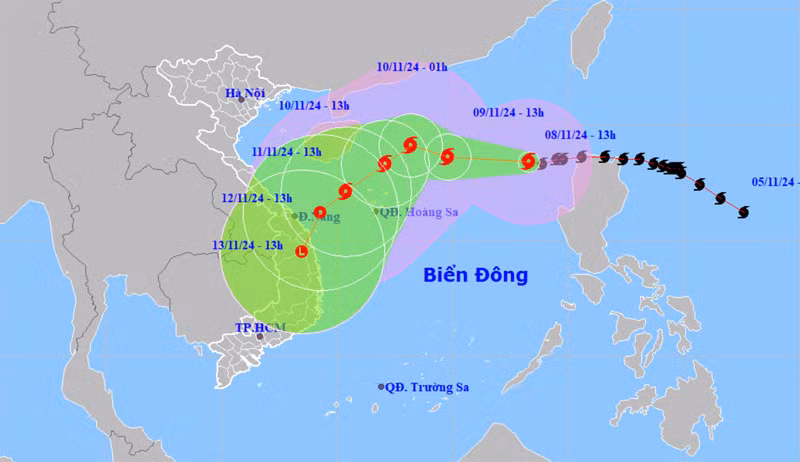 Vị trí và hướng di chuyển của bão số 7 lúc 13 giờ ngày 8/11. (Nguồn: nchmf.gov.vn)