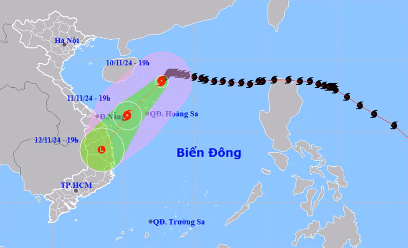 Vị trí và hướng di chuyển của bão số 7 lúc 19 giờ ngày 10/11. (Nguồn: nchmf.gov.vn)