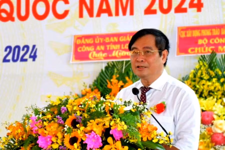 Phó Ban Tuyên giáo Trung ương Phan Xuân Thủy phát biểu chỉ đạo.