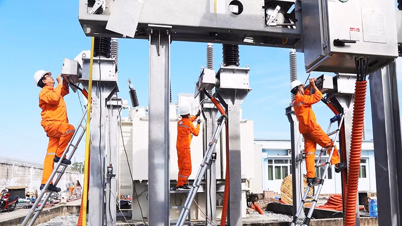 Kiểm tra các bước trước khi đóng điện.