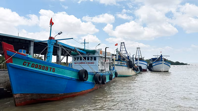 100% tàu cá Sóc Trăng đã lắp đặt thiết bị giám sát hành trình