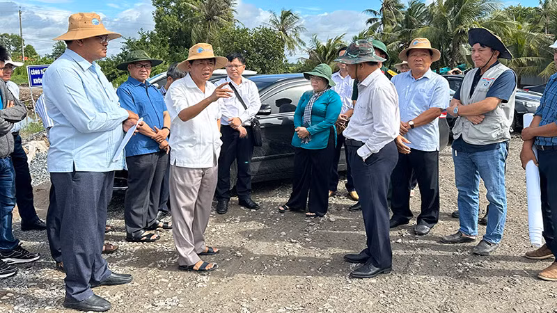 Trong đợt thi đua, lãnh đạo tỉnh thường xuyên xuống công trình động viên phong trào. Trong đợt thi đua, lãnh đạo tỉnh thường xuyên xuống công trình động viên phong trào.