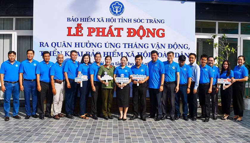 Sóc Trăng hưởng ứng Tháng vận động triển khai bảo hiểm xã hội toàn dân