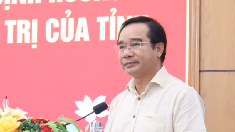 Bí thư Tỉnh ủy Long An Nguyễn Văn Được phát biểu chỉ đạo.