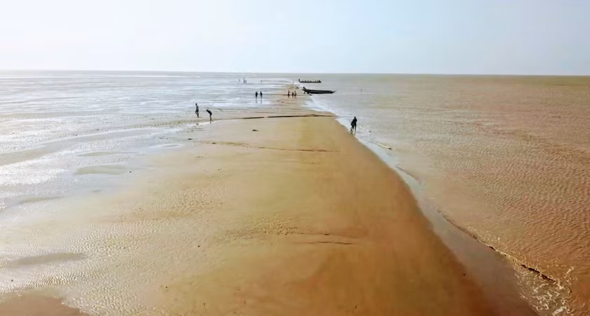 Sóc Trăng được xác định có mỏ cát biến để phục vụ các dự án cao tốc.