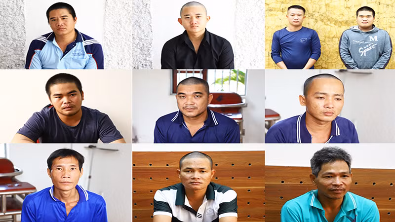 Các đối tượng Nhí, Tính, Vũ, Em, Tuấn, Sang, Bảo, É, Nghề và Chọn (từ trái qua, từ trên xuống).