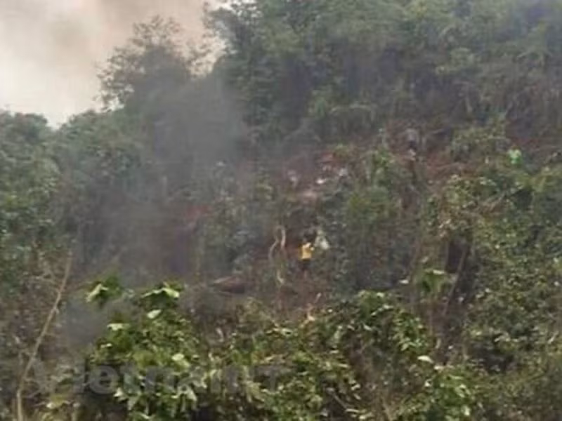 Rơi máy bay quân sự tại Yên Bái, một phi công hy sinh