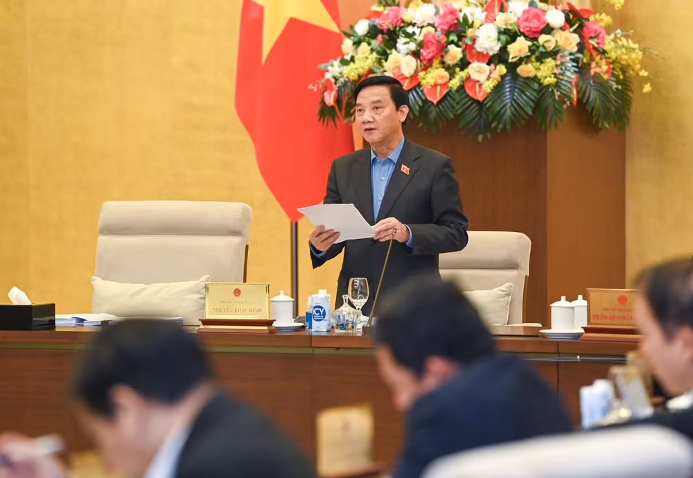 Phó Chủ tịch Quốc hội Nguyễn Khắc Định điều hành nội dung cho ý kiến giải trình, tiếp thu, chỉnh lý dự thảo Luật Thủ đô (sửa đổi).