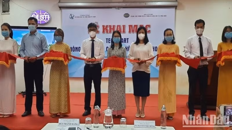 Nghi thức khai mạc Techmart nông nghiệp và công nghệ sau thu hoạch năm 2022.