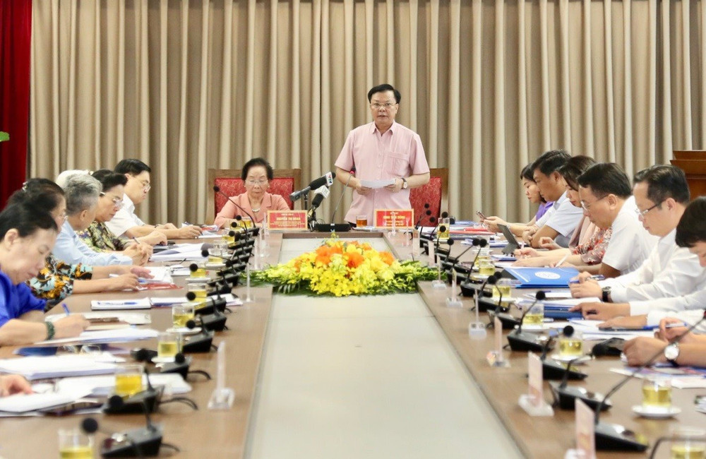 Quang cảnh hội nghị sáng 11/7.