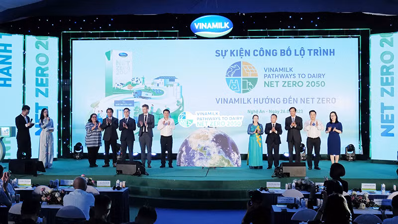 Vinamilk là đơn vị tiên phong công bố các cam kết về Net Zero và lộ trình thực hiện tại Việt Nam.