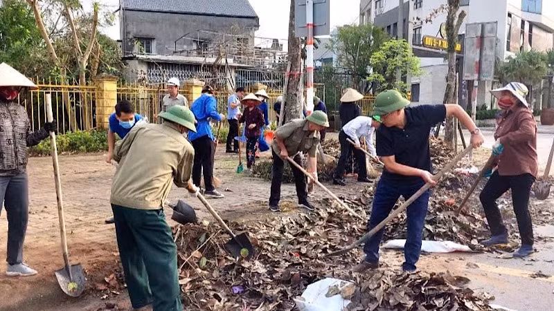 Các phường, xã ở thành phố Hải Dương ra quân tổng vệ sinh môi trường thu gom rác thải.
