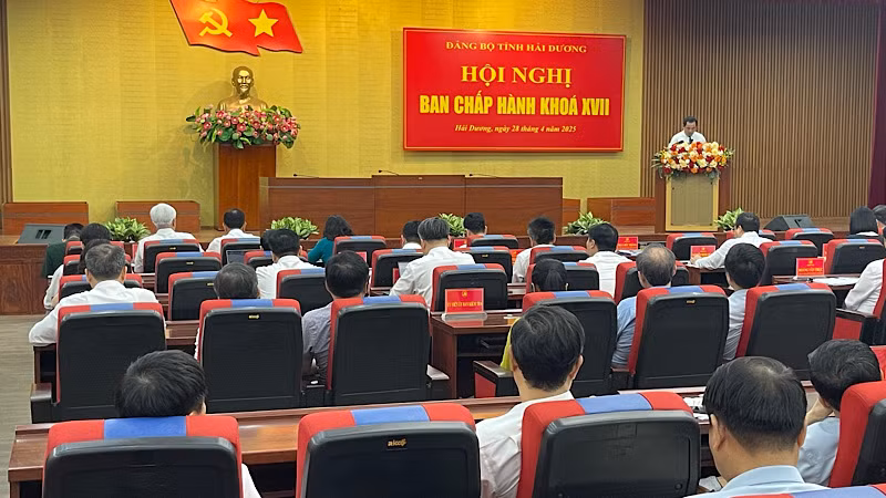 Hội nghị về việc hợp nhất tỉnh Hải Dương và thành phố Hải Phòng.