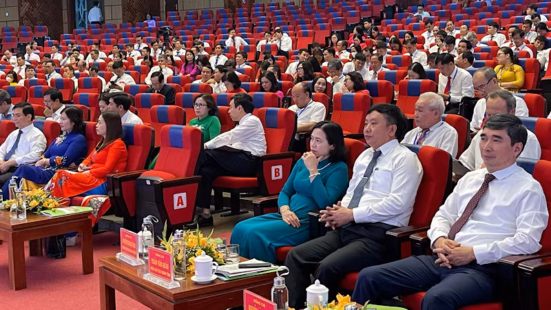 Các đại biểu dự Đại hội Hội Nông dân tỉnh Hải Dương lần thứ 10.