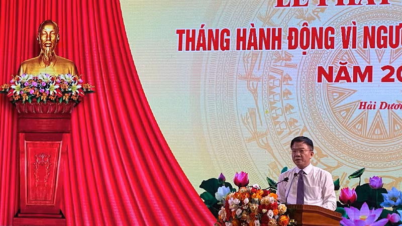 Phó Thủ tướng Lê Thành Long, Chủ tịch Uỷ ban Quốc gia về người cao tuổi Việt Nam phát biểu tại Lễ phát động Tháng hành động vì người cao tuổi