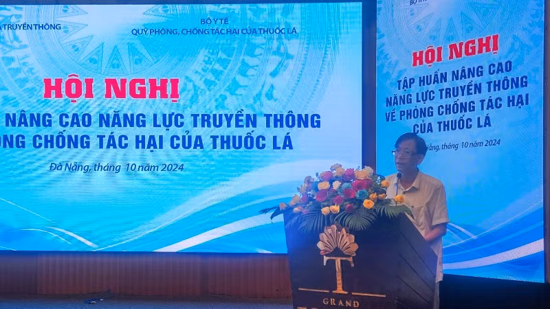 Ông Hồ Hồng Hải, Phó Vụ trưởng Vụ Pháp chế (Bộ Thông tin và Truyền thông) phát biểu khai mạc Hội nghị. 