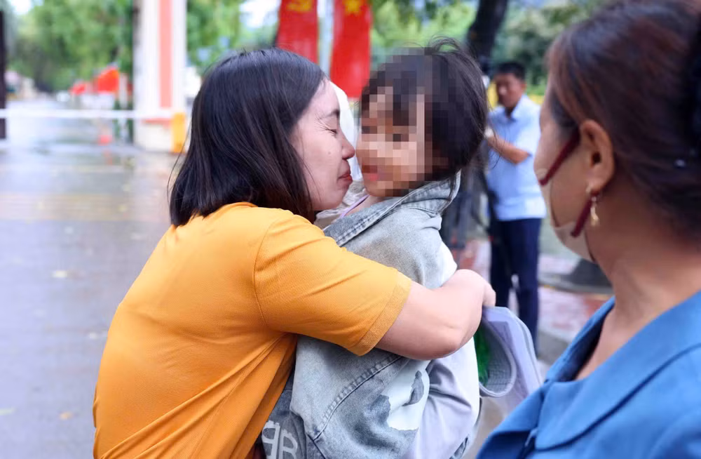 Niềm vui ngày về. (Ảnh: Kiên Phạm)