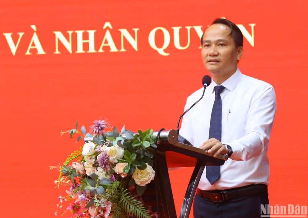 Đồng chí Nguyễn Đình Vĩnh, Phó Bí thư Thường trực Thành ủy Đà Nẵng phát biểu chào mừng Hội nghị. (Ảnh: BTC)