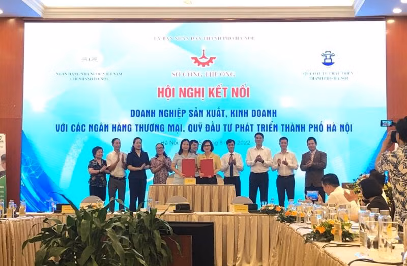 Các đơn vị ký kết biên bản hợp tác, hỗ trợ.