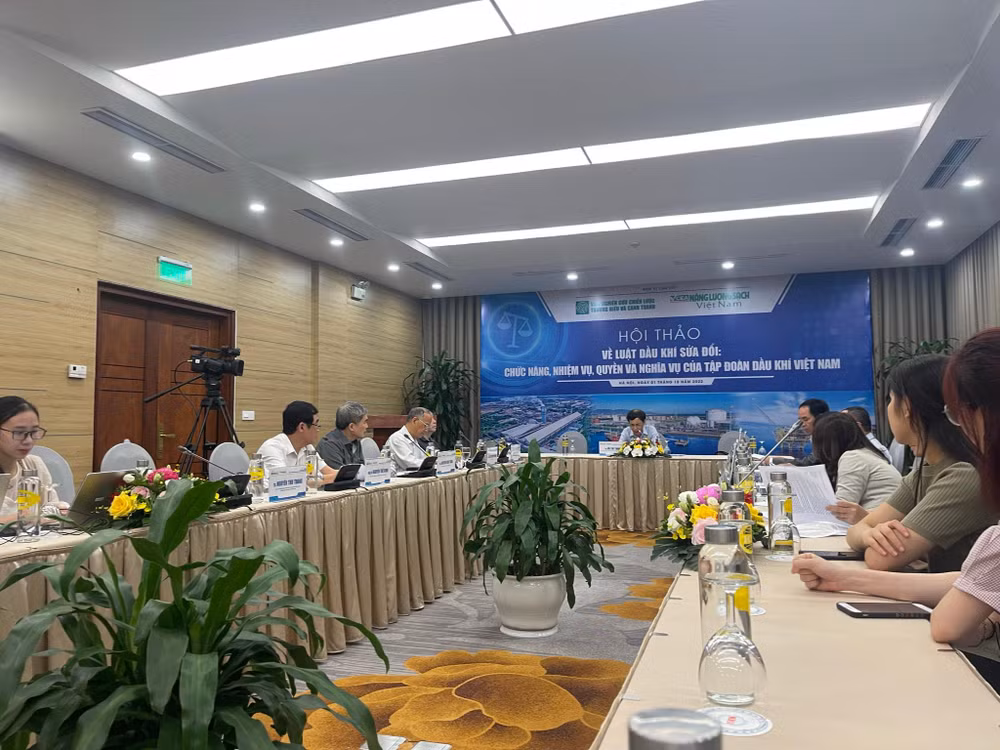 Toàn cảnh buổi hội thảo.