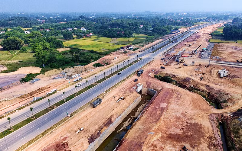 Thi công hạ tầng Cụm công nghiệp Hạnh Phúc-Xuân Phương (huyện Phú Bình, tỉnh Thái Nguyên).