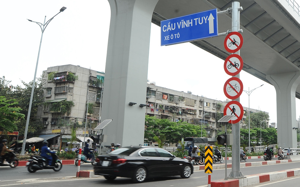 Rà soát đèn tín hiệu, biển báo và các điểm đen giao thông