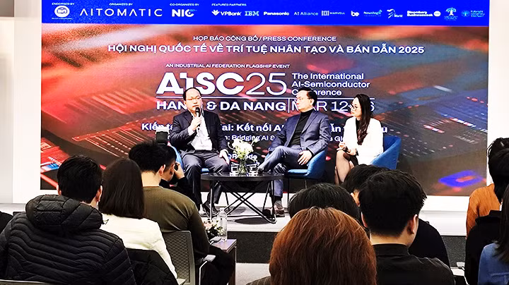 Các chuyên gia dự báo, trong tương lai, Việt Nam sẽ trở thành trung tâm sản xuất của nhiều doanh nghiệp bán dẫn toàn cầu.