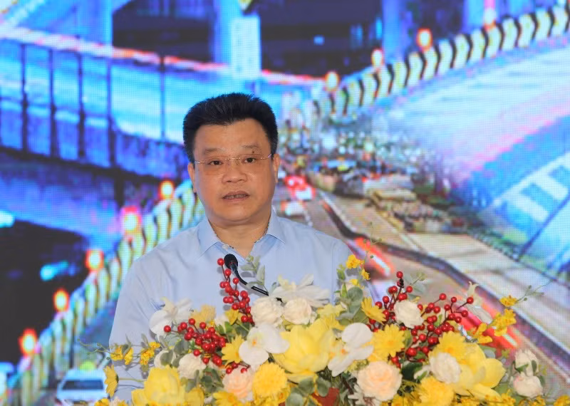 Đại diện Ban An toàn giao thông quốc gia phát biểu tại diễn đàn.