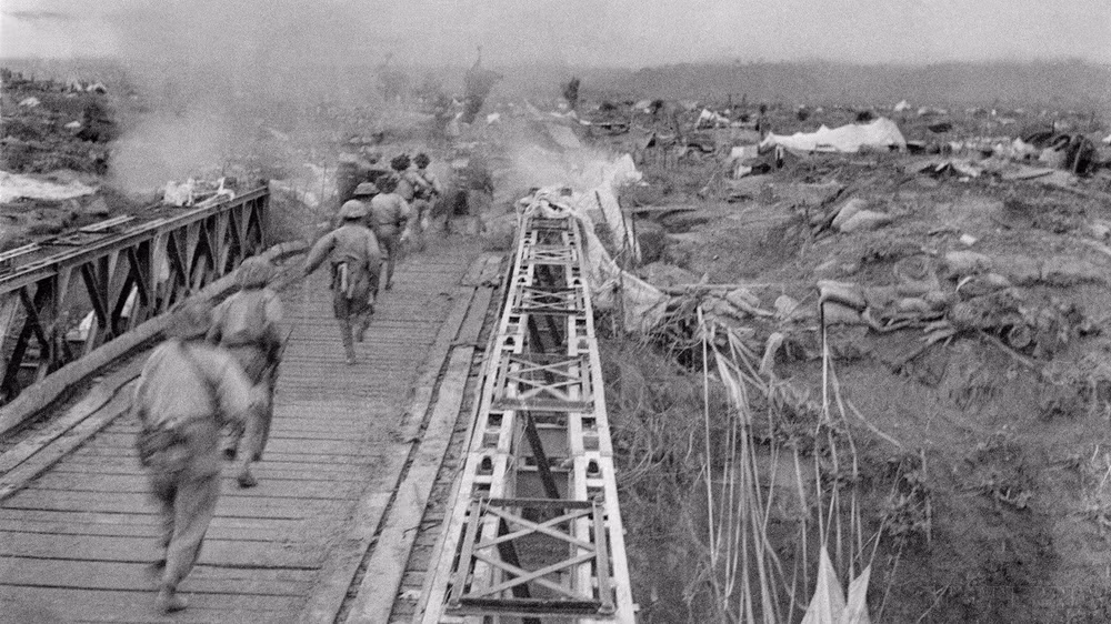 Chỉ huy Pháo binh nào của Pháp phải tự sát? ảnh 1