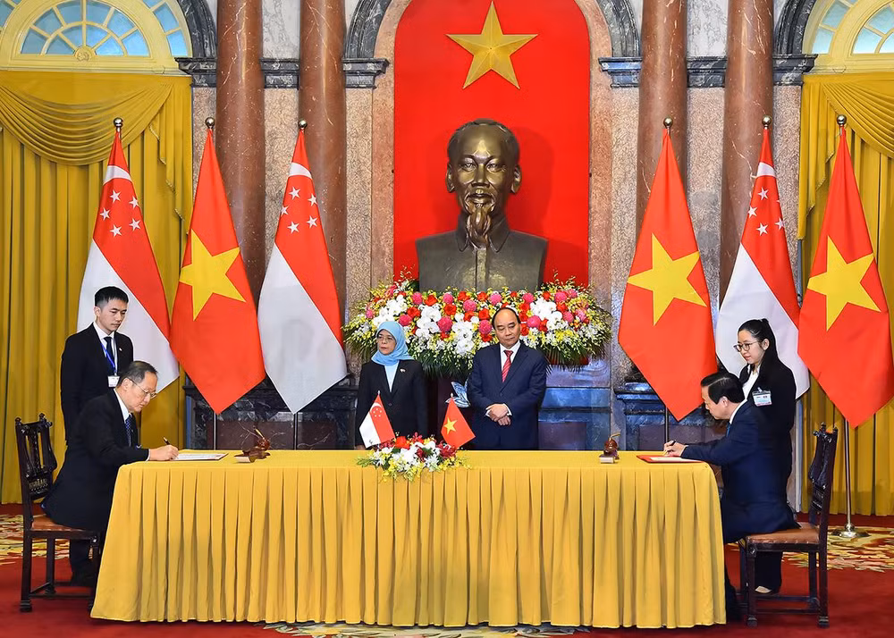 [Ảnh] Việt Nam và Singapore ký kết nhiều văn kiện hợp tác, đầu tư quan trọng ảnh 2