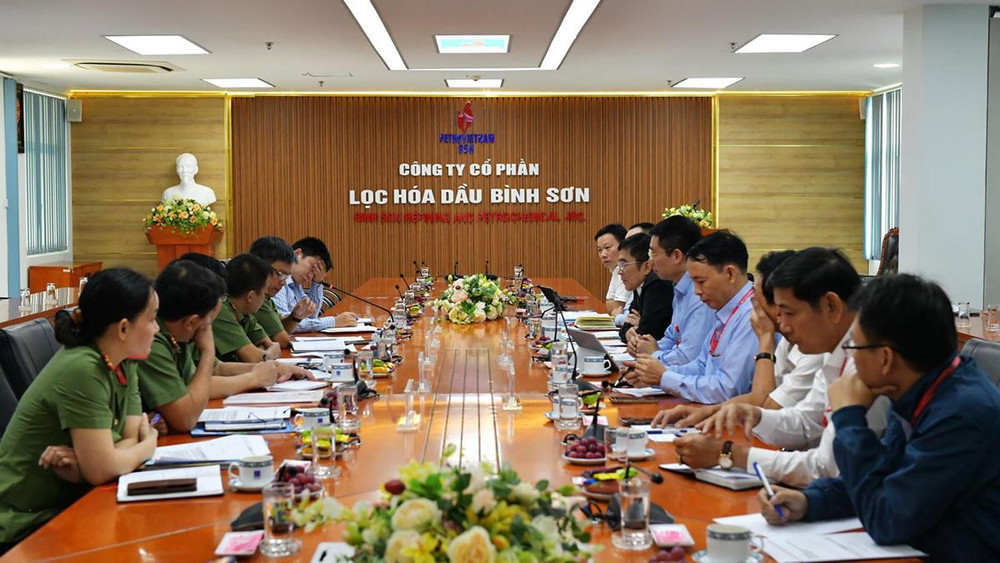 BSR làm việc với Bộ Công an và PVN về công tác an ninh, an toàn Nhà máy lọc dầu Dung Quất.