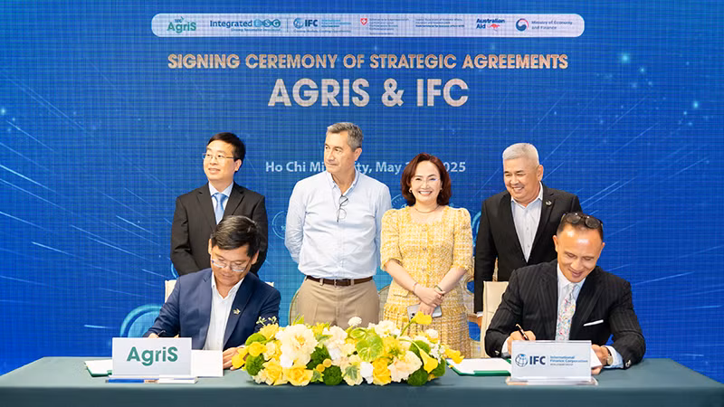AgriS hợp tác với IFC: Tối ưu hóa hệ thống Quản trị môi trường-xã hội, tăng tốc đạt mục tiêu Net Zero 2035