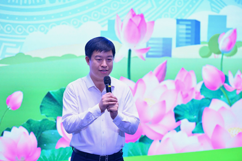 Đồng chí Lê Hải Long phát biểu ý kiến tại chương trình. Đồng chí Lê Hải Long phát biểu ý kiến tại chương trình.