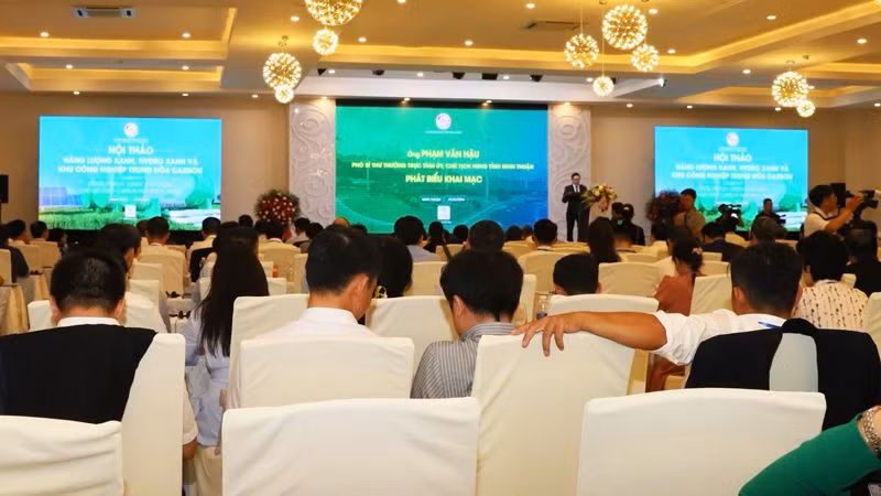 Quang cảnh tại hội thảo.