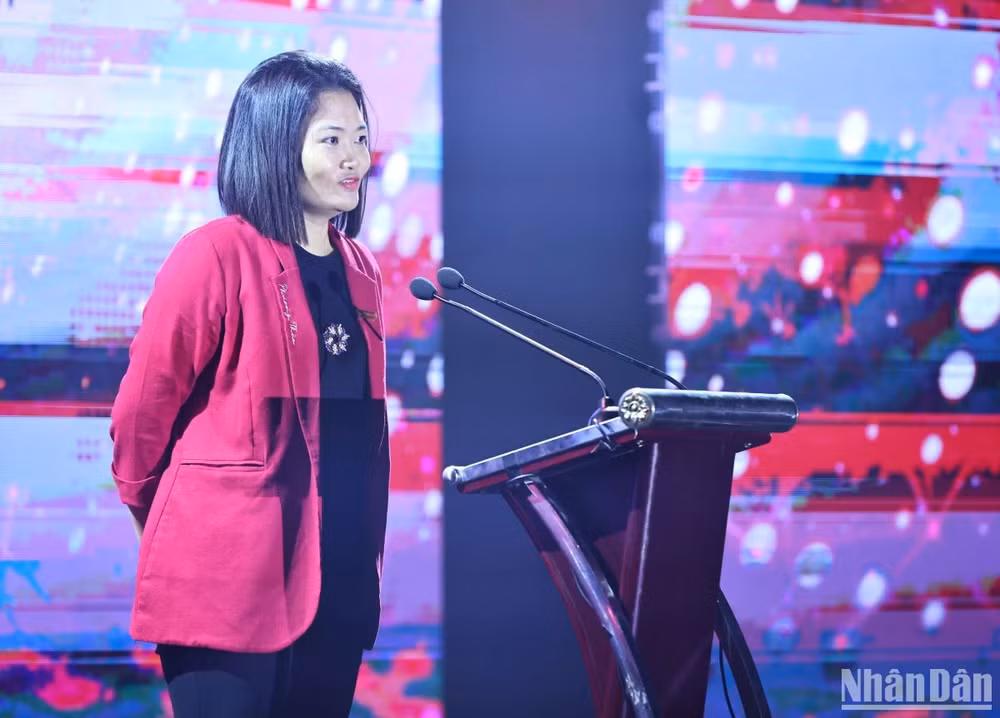 Bà Hoàng Phương Thảo, Trưởng Đại diện Tổ chức ActionAid quốc tế tại Việt Nam chia sẻ về chương trình dự án giai đoạn mới.