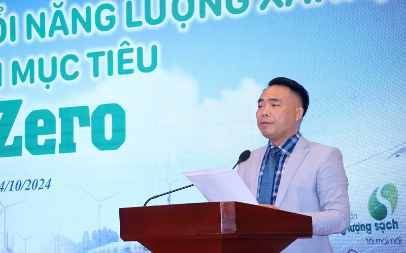 TS Đào Xuân Hưng, Tổng Biên tập Tạp chí Tài nguyên và Môi trường phát biểu khai mạc hội thảo.