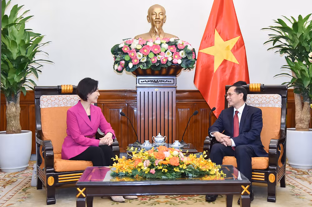 Quang cảnh buổi tiếp.