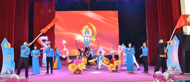 Một trong các tiết mục ấn tượng tại Hội thi. Một trong các tiết mục ấn tượng tại Hội thi.