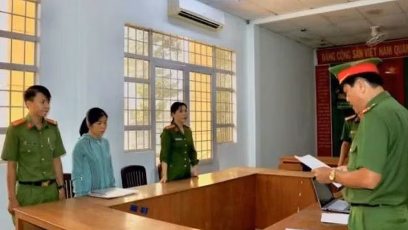 Công an tỉnh An Giang bắt tạm giam bị can Hoàng Thị Nga