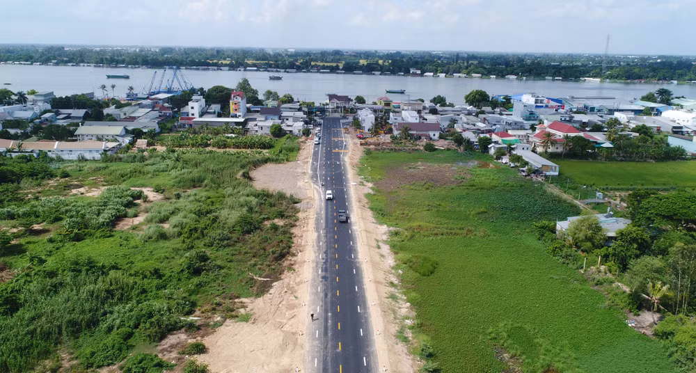 Tuyến tránh Long Xuyên rút ngắn thời gian lưu thông.