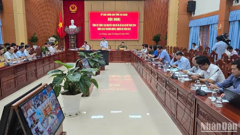 Quang cảnh hội nghị.