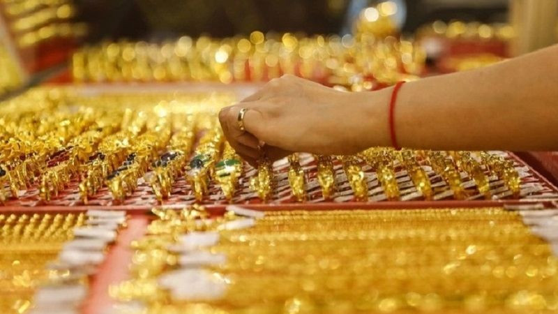 Giá vàng ngày 11/1: Vàng miếng SJC tăng mạnh, chênh lệch mua-bán dần thu hẹp
