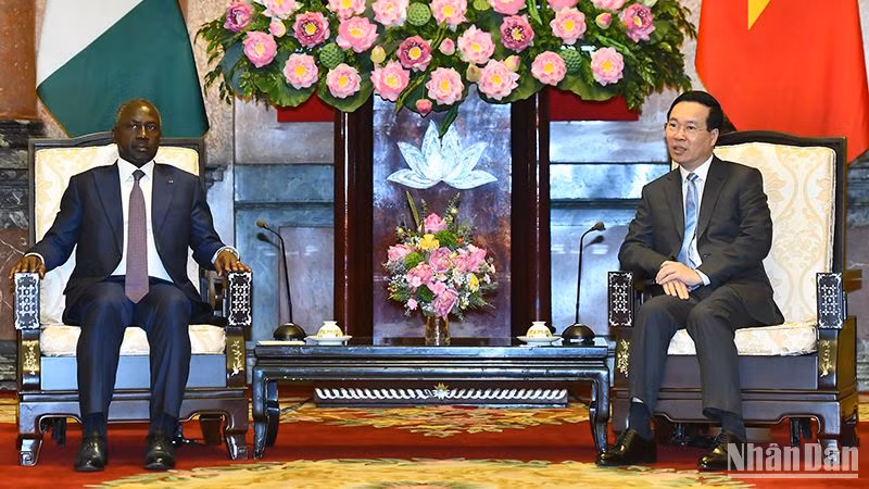 Chủ tịch nước Võ Văn Thưởng tiếp Chủ tịch Quốc hội Bờ Biển Ngà Adama Bictogo. 