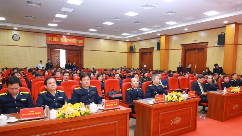 Các đại biểu tham dự Hội nghị.