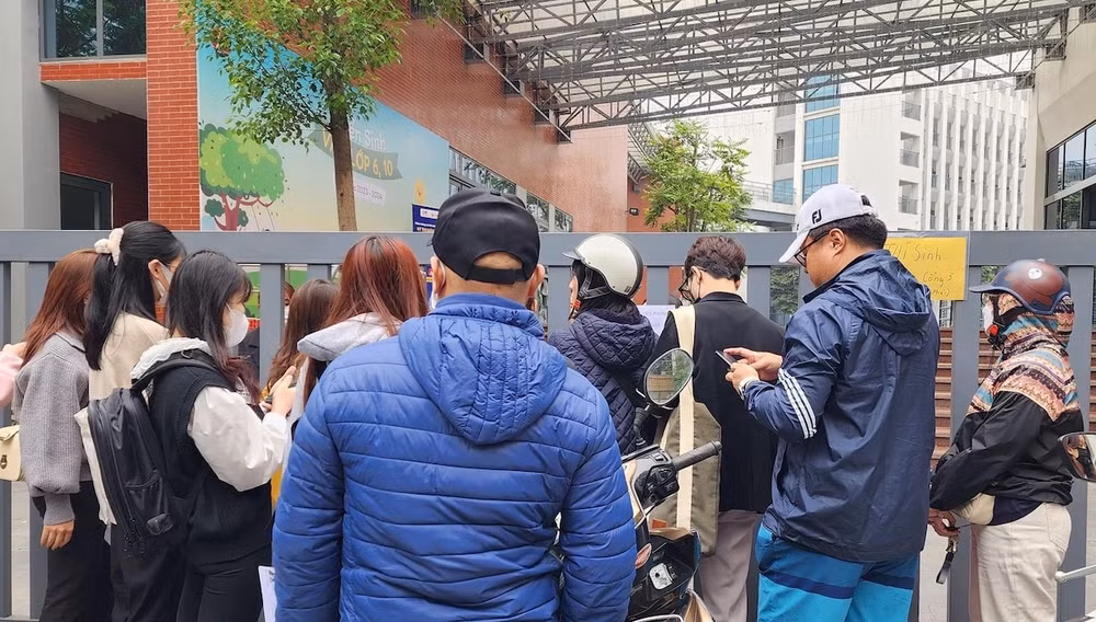 Nhiều thí sinh không được vào thi do không nắm rõ quy định về thời gian.