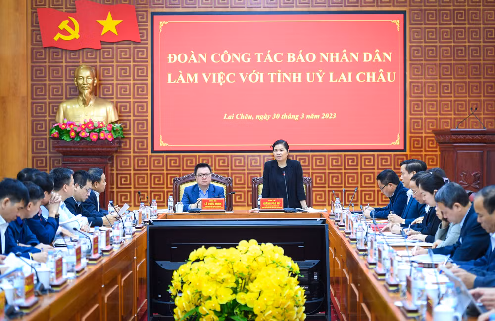 Quang cảnh buổi làm việc. (Ảnh: THÀNH ĐẠT)