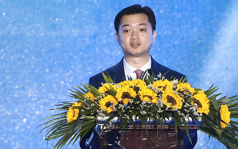 Đồng chí Nguyễn Minh Triết phát biểu ý kiến tại buổi lễ.