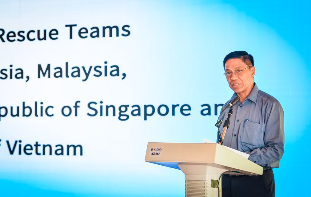 Bộ trưởng Bộ Phúc lợi xã hội, Cứu trợ và Tái định cư Myanmar Soe Win phát biểu tại buổi lễ.