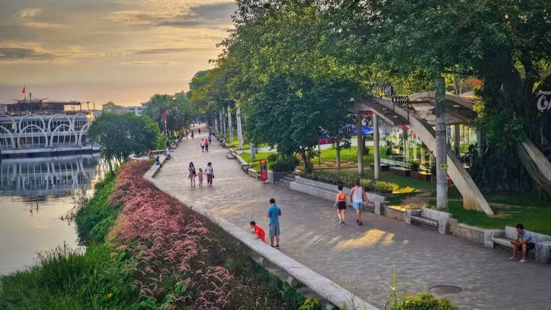 Gìn giữ, bảo vệ để mọi người đều tìm thấy cái đẹp hằng ngày, bên mình. (Ảnh: P.T.Đ)